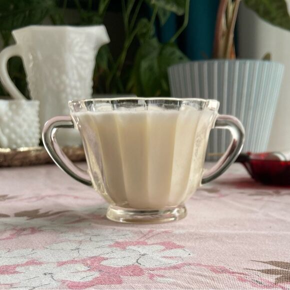 Vintage Imperial Pillar Flute Sugar Bowl Soy Candle White Tea - Picture 4 of 4